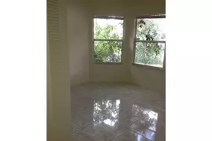 1307 E Glen Oak Rd, North Lauderdale, FL 33068 - Photo 8