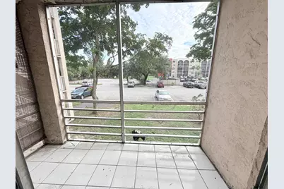 2800 NW 56th Avenue #F201, Lauderhill, FL 33313 - Photo 4