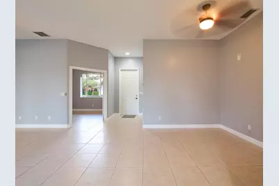 615 NE Canoe Park Circle, Port Saint Lucie, FL 34983 - Photo 6