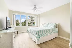 3233 NE 34th St, Fort Lauderdale, FL 33308 - Photo 14