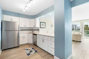 3233 NE 34th St, Fort Lauderdale, FL 33308 - Photo 1