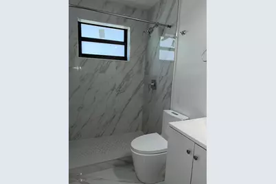 430 NW 19th Avenue, Fort Lauderdale, FL 33311 - Photo 2