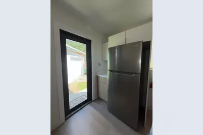 430 NW 19th Avenue, Fort Lauderdale, FL 33311 - Photo 4
