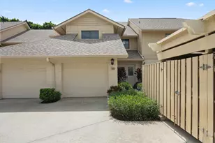 17110 E Waterbend Dr, Jupiter, FL 33477 - Photo 2