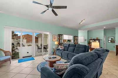 520 7th Square, Vero Beach, FL 32962 - Photo 8