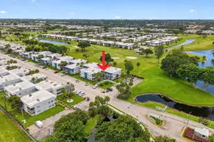 74 Normandy B, Delray Beach, FL 33484 - Photo 24