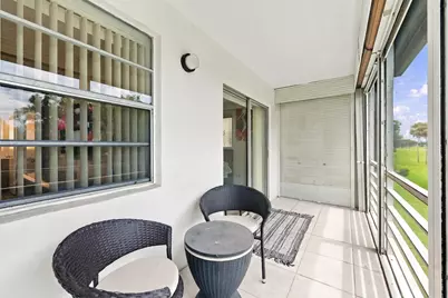 74 Normandy B, Delray Beach, FL 33484 - Photo 18