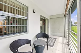 74 Normandy B, Delray Beach, FL 33484 - Photo 18