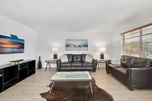 74 Normandy B, Delray Beach, FL 33484 - Photo 6