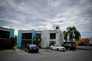 517 Dotterel Rd, Delray Beach, FL 33444 - Photo 1