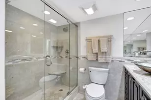 5420 N Ocean Dr, Singer Island, FL 33404 - Photo 16