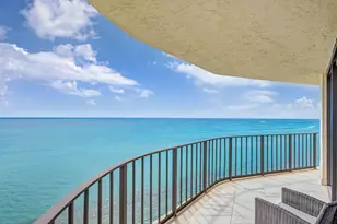 5420 N Ocean Dr, Singer Island, FL 33404 - Photo 26