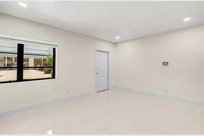 1615 S Federal Highway #B, Lake Worth Beach, FL 33460 - Photo 6