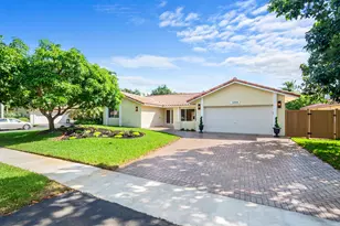 1340 NW 97th Ave, Plantation, FL 33322 - Photo 1