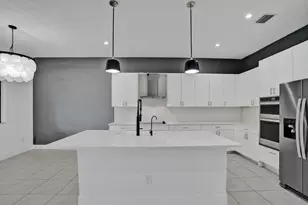 13025 Addilyn Ct, Davie, FL 33325 - Photo 14