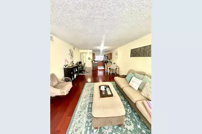 631 E Woolbright Road #207, Boynton Beach, FL 33435 - Photo 4
