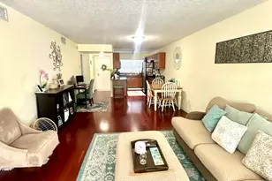 631 E Woolbright Rd, Boynton Beach, FL 33435 - Photo 4