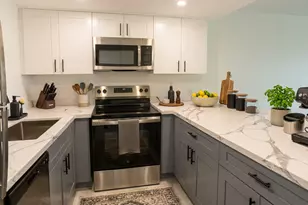 8110 Sunrise Lakes Blvd, Sunrise, FL 33322 - Photo 2