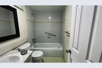 138 Salisbury F, West Palm Beach, FL 33417 - Photo 14