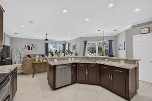 11910 Torreyanna Cir, Palm Beach Gardens, FL 33412 - Photo 4
