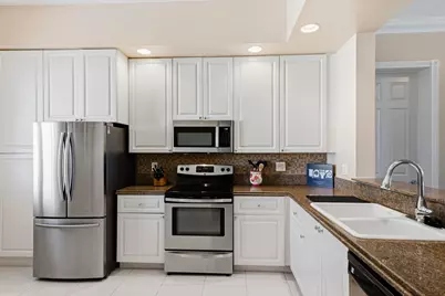 1 Harbour Isle Drive E #PH04, Fort Pierce, FL 34949 - Photo 16
