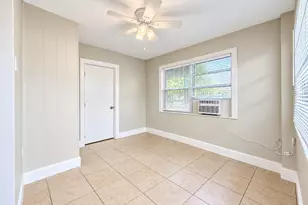 3063 Floweva St, Palm Springs, FL 33406 - Photo 6