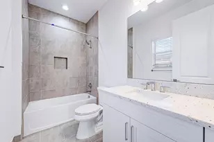 9224 Crestview Cir, Palm Beach Gardens, FL 33412 - Photo 16
