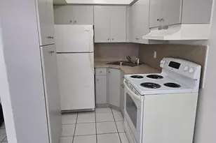 2501 Pierce St, Hollywood, FL 33020 - Photo 4