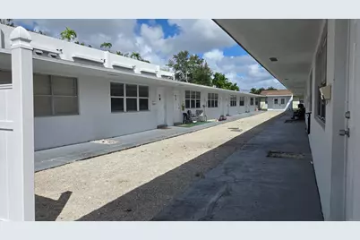 2501 Pierce Street #15, Hollywood, FL 33020 - Photo 14