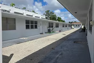 2501 Pierce St, Hollywood, FL 33020 - Photo 14