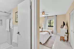 912 SW 9th St Cir, Boca Raton, FL 33486 - Photo 24