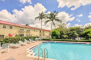 255 Lake Monterey Cir, Boynton Beach, FL 33426 - Photo 26