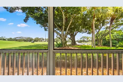 418 Brackenwood Lane S, Palm Beach Gardens, FL 33418 - Photo 32