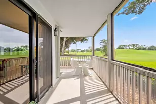 418 Brackenwood Ln S, Palm Beach Gardens, FL 33418 - Photo 34