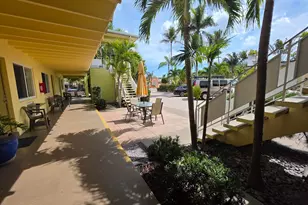911 N Federal Hwy, Lake Worth Beach, FL 33460 - Photo 12