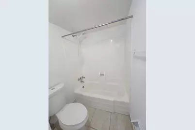 959 SE 2nd Avenue #210, Deerfield Beach, FL 33441 - Photo 8
