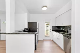 1134 NE 16th Terrace, Fort Lauderdale, FL 33304 - Photo 12