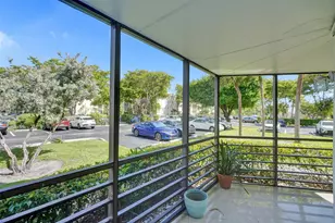 20400 W Country Club Dr, Aventura, FL 33180 - Photo 16