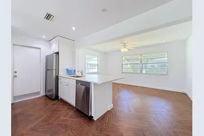 813 SW 5th Court, Boynton Beach, FL 33426 - Photo 12