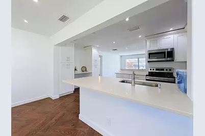 813 SW 5th Court, Boynton Beach, FL 33426 - Photo 8
