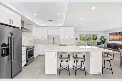 120 SE 12th Court, Pompano Beach, FL 33060 - Photo 12