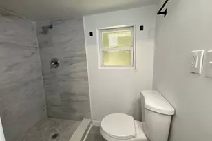 319 N 11th St, Fort Pierce, FL 34950 - Photo 20