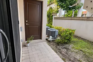 5075 Genove Pl, Riviera Beach, FL 33410 - Photo 14