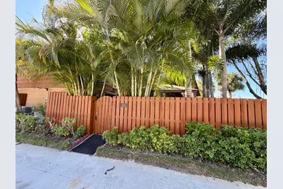 3011 30th Court, Jupiter, FL 33477 - Photo 4