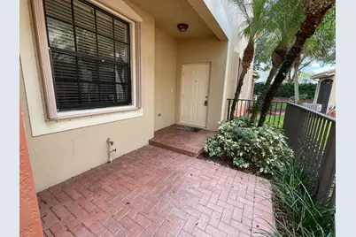 4158 Forest Drive, Weston, FL 33332 - Photo 2