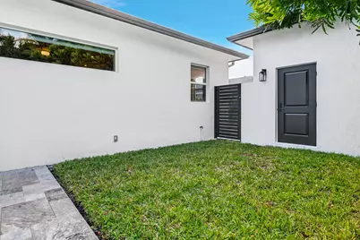 301 Pilgrim Road, West Palm Beach, FL 33405 - Photo 54