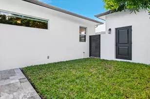 301 Pilgrim Rd, West Palm Beach, FL 33405 - Photo 54