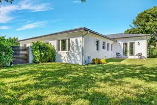 301 Pilgrim Rd, West Palm Beach, FL 33405 - Photo 56