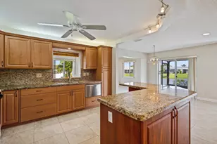 13654 Whippet Way W, Delray Beach, FL 33484 - Photo 12