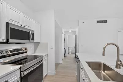 630 S Sapodilla Avenue #223, West Palm Beach, FL 33401 - Photo 4